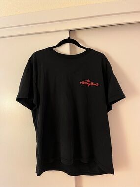 H&M Black Short Sleeve Tee with Small Red Script Logo